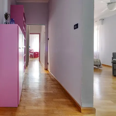 Sant'Orsola Colorful Huge Apartment Bologna Exterior photo